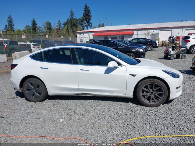 5YJ3E1EA7KF447970 Tesla MODEL 3