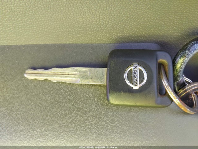 1N6AD0FV1HN777701 Nissan 2017