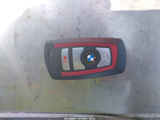 WBA8B9G32HNU54523 BMW 330I