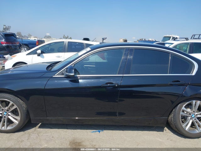 WBA8B9G32HNU54523 BMW 330I