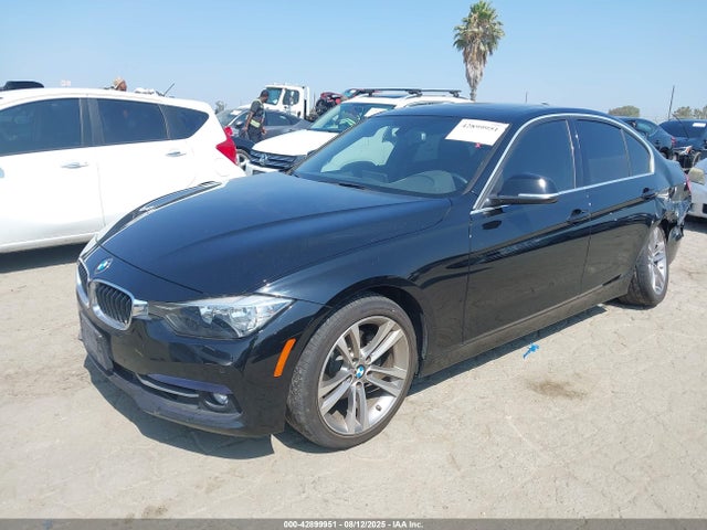 WBA8B9G32HNU54523 BMW 330I