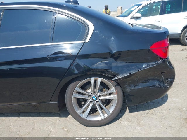 WBA8B9G32HNU54523 BMW 330I