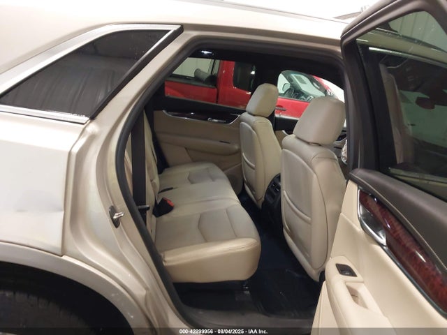2017 CADILLAC XT5 1GYKNDRS8HZ138098 Photo 7