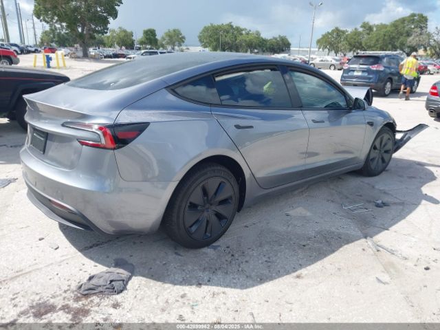 2025 TESLA MODEL 3 5YJ3E1EA2SF018381 Photo 3