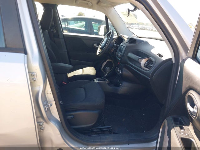 ZACCJAAB0HPE42878 Jeep Renegade