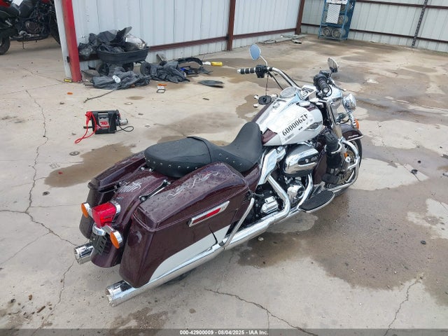 2021 HARLEY-DAVIDSON FLHR 1HD1FBC17MB608061 Photo 3