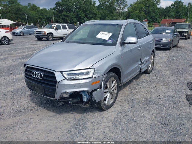 2018 AUDI Q3 WA1JCCFSXJR013917 Photo 1