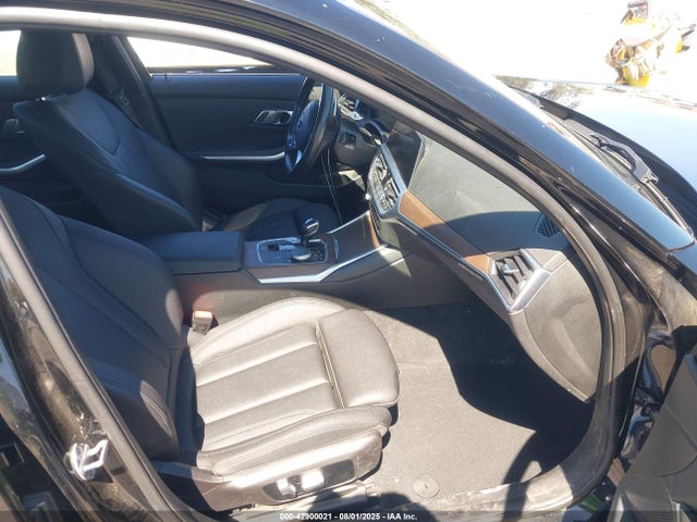 3MW5R1J01M8C04699 BMW 330I