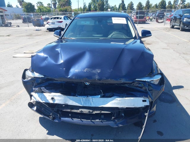 BMW 2015 2015 WBA3B1G51FNT05109 Image 12