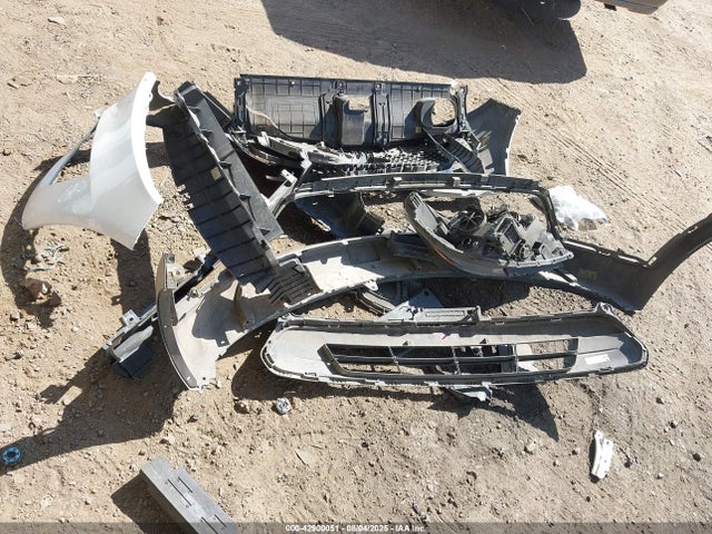 5XYPG4A39HG284101 KIA 2017