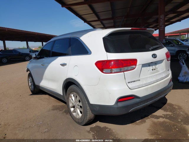 5XYPG4A39HG284101 KIA 2017