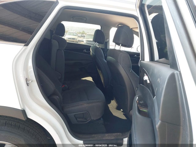 5XYPG4A39HG284101 KIA 2017