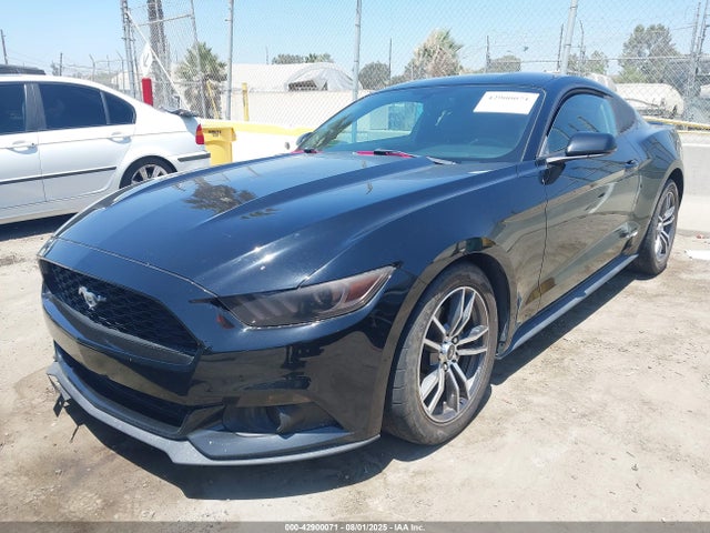 Ford 2.3l 4v premium fuel 2017 1FA6P8TH2H5291756 Image 2