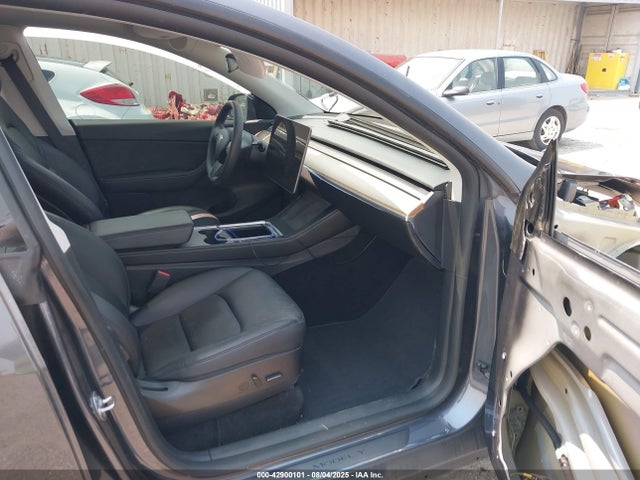 2021 TESLA MODEL Y 5YJYGDEE5MF222969 Photo 4