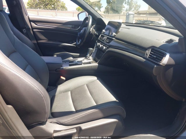 1HGCV1F36KA137626 Honda l15be