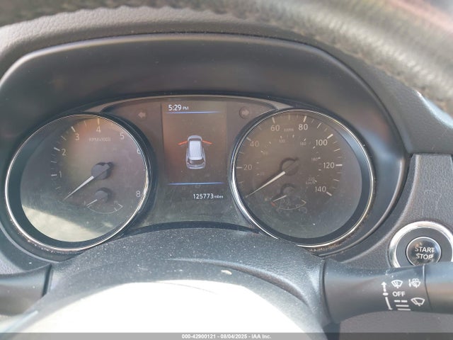 JN8AT2MT7JW465700 Nissan Rogue