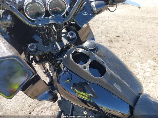 1HD1YWK24MB046731 Harley-Davidson Low Rider S