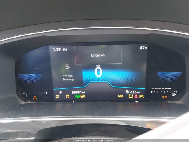 3VV8B7AXXNM014527 Volkswagen Tiguan