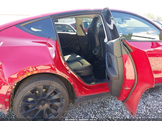2021 TESLA MODEL Y 5YJYGAEE0MF199082 Photo 7