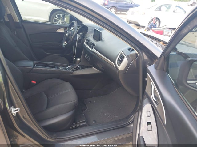 3MZBN1U72JM229850 Mazda pe