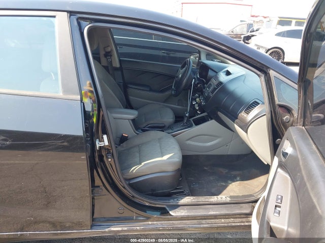 KIA dohc mpi nu 2015 KNAFK4A69F5423473 Image 5