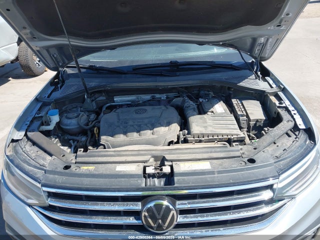 3VV3B7AX9NM067410 Volkswagen Tiguan