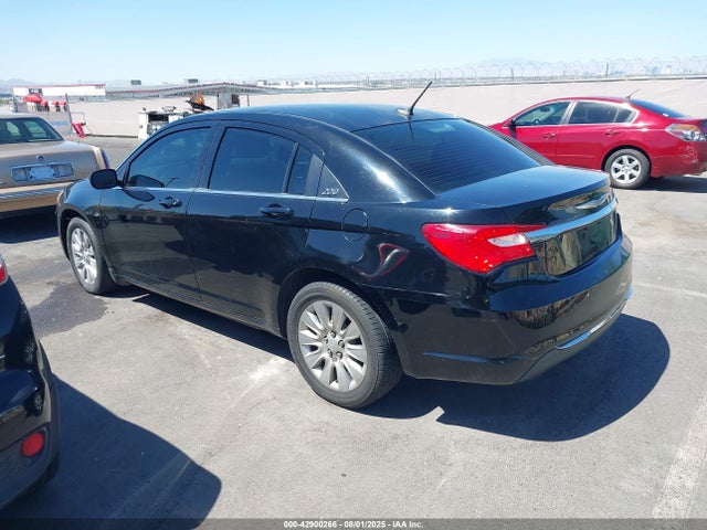 Chrysler 200 2014 1C3CCBAB8EN195196 Image 3