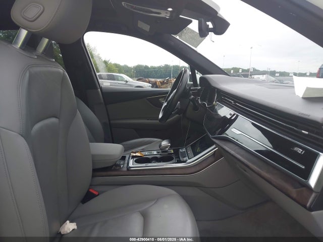 2020 AUDI Q7 WA1LXAF7XLD003210 Photo 4