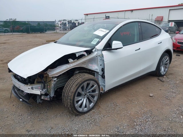 2026 TESLA MODEL Y 7SAYGDEE5TF333281 Photo 1
