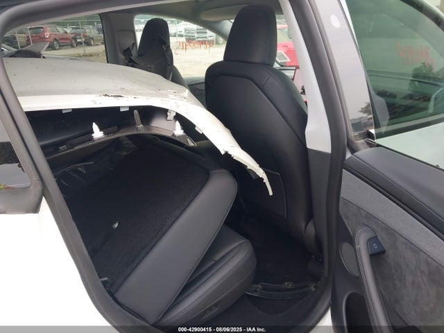 2026 TESLA MODEL Y 7SAYGDEE5TF333281 Photo 7