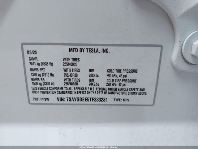 2026 TESLA MODEL Y 7SAYGDEE5TF333281 Photo 8