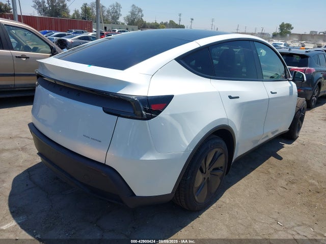 2026 TESLA MODEL Y 7SAYGDEE5TF346323 Photo 3