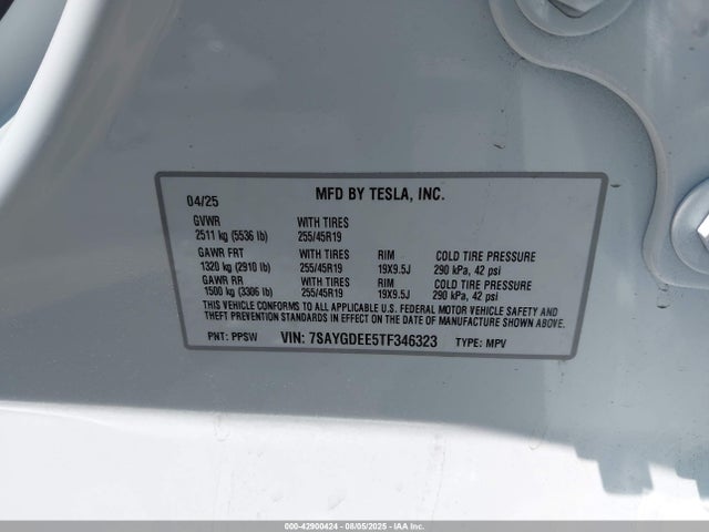 2026 TESLA MODEL Y 7SAYGDEE5TF346323 Photo 8