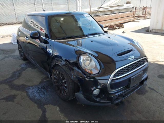 2018 MINI HARDTOP WMWXP7C5XJ2A47181 Photo 0