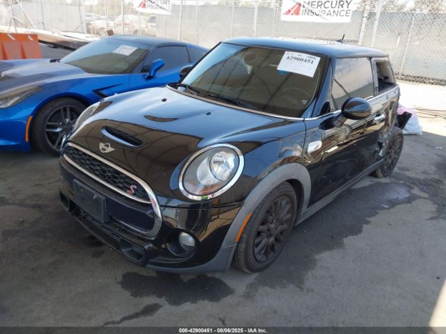 2018 MINI HARDTOP WMWXP7C5XJ2A47181 Photo 1