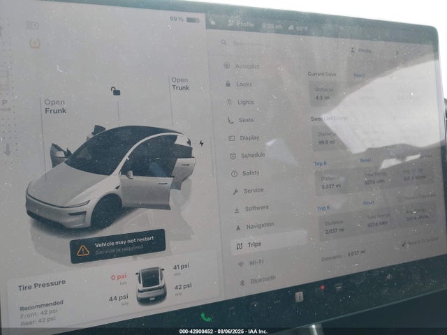 2026 TESLA MODEL Y 7SAYGDEE8TA384965 Photo 6