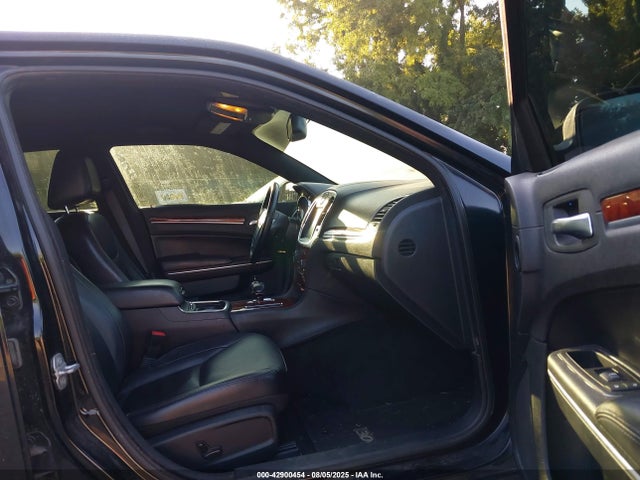 Chrysler 300 2014 2C3CCARG2EH381884 Image 5