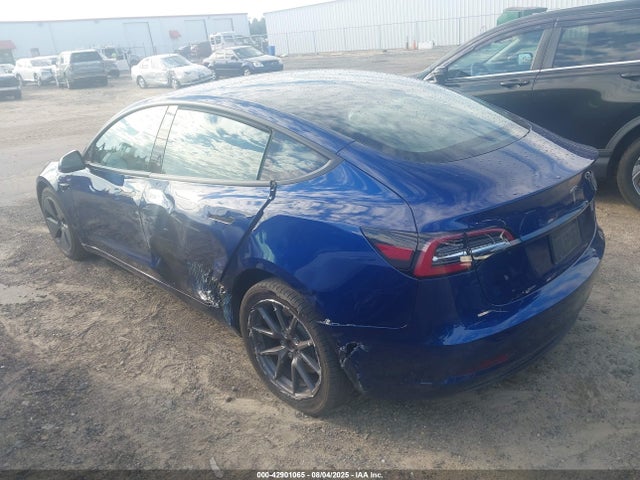 2021 TESLA MODEL 3 5YJ3E1EAXMF017059 Photo 2
