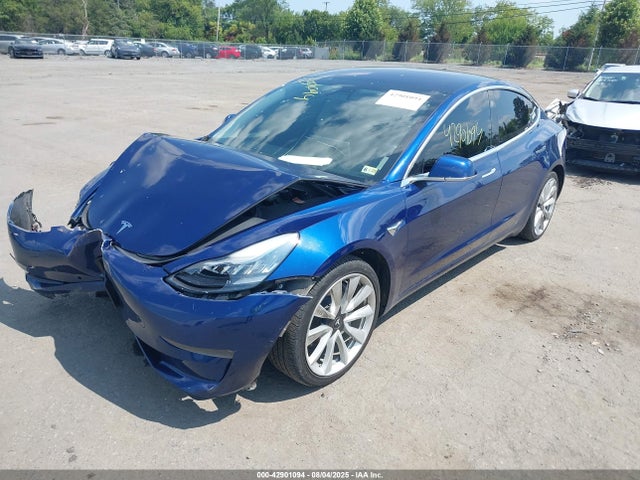 2018 TESLA MODEL 3 5YJ3E1EB3JF133840 Photo 1
