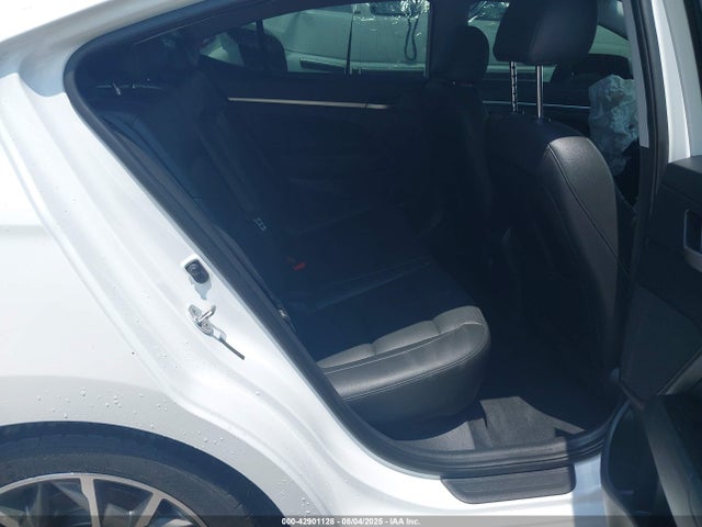 5NPD84LF0LH585851 Hyundai mpi nu