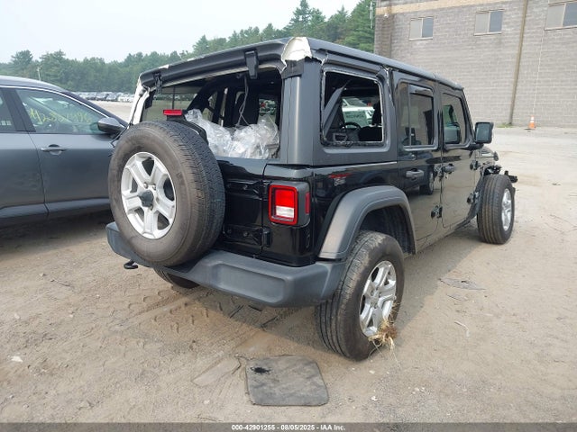 1C4HJXDG7LW105667 Jeep 2020
