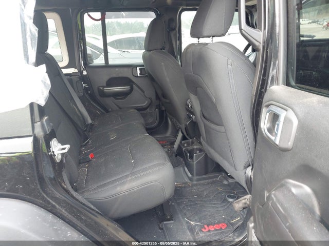 1C4HJXDG7LW105667 Jeep 2020