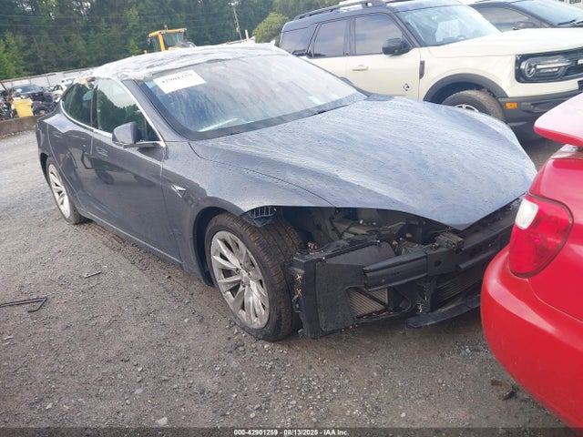 2016 TESLA MODEL S 5YJSA1E29GF170486 Photo 0