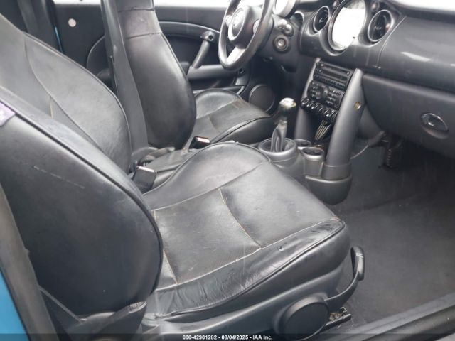 2005 MINI COOPER S WMWRE33425TD91909 Photo 4