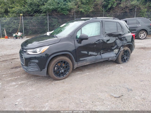 KL7CJPSM8NB551076 Chevrolet le2