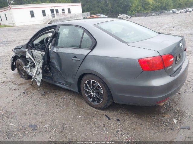 Volkswagen 2014 2014 3VW2K7AJ9EM306912 Image 3