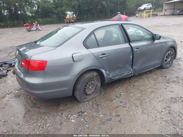 Volkswagen 2014 2014 3VW2K7AJ9EM306912 Image 4