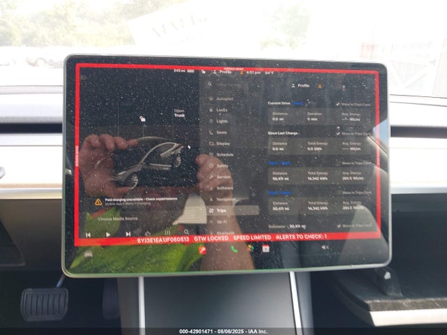 Tesla MODEL 3 2018 5YJ3E1EA1JF050513 Image 18