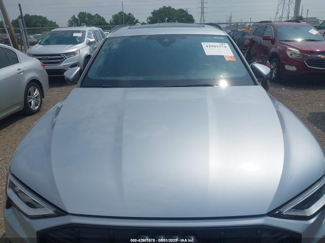 2023 AUDI E-TRON WA1LAAGE2PB018669 Photo 9
