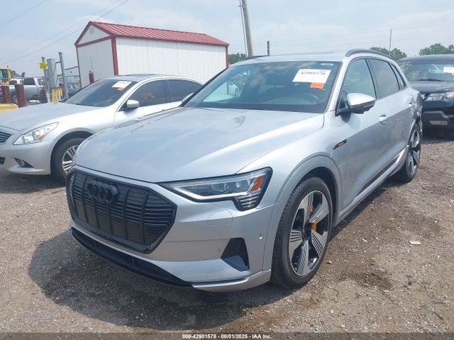 2023 AUDI E-TRON WA1LAAGE2PB018669 Photo 1